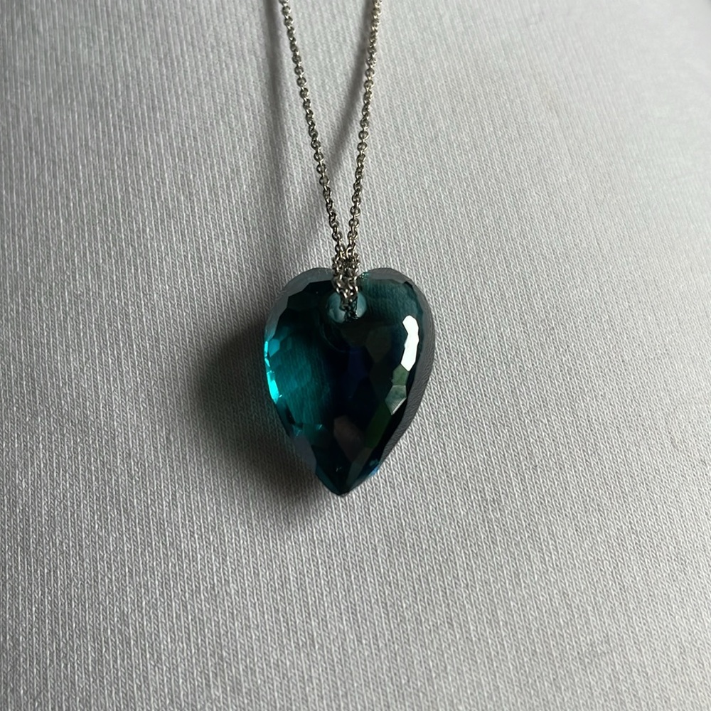 Swarovski Pendent With Necklace